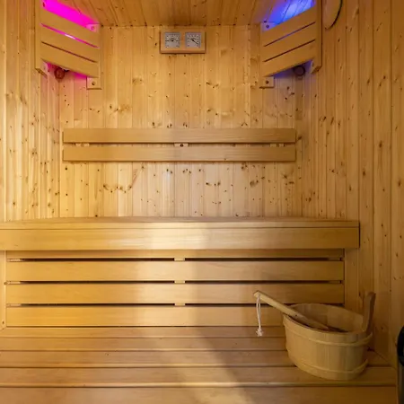 Glass House Pirita